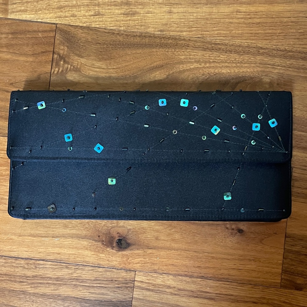 Max Studio Black Clutch